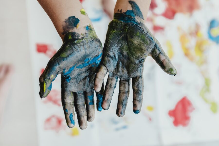 paint on hands